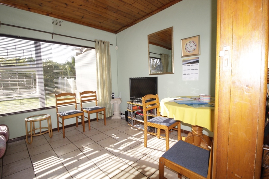 4 Bedroom Property for Sale in C Place Eastern Cape